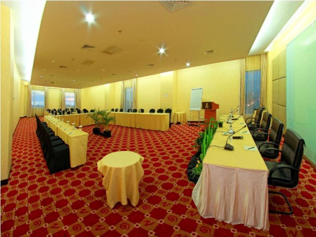 Grand Basko Hotel Παντάνγκ Εξωτερικό φωτογραφία