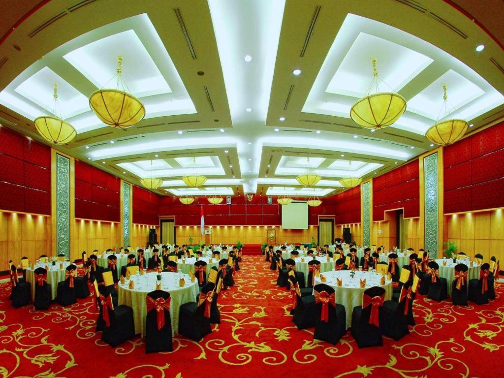 Grand Basko Hotel Παντάνγκ Εξωτερικό φωτογραφία