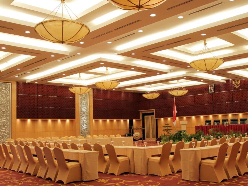 Grand Basko Hotel Παντάνγκ Εξωτερικό φωτογραφία