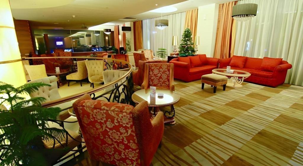 Grand Basko Hotel Παντάνγκ Εξωτερικό φωτογραφία